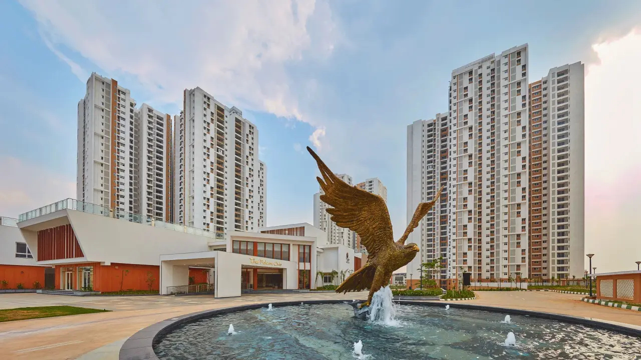 Prestige Falcon City in South Bangalore (artist&rsquo;s impression)